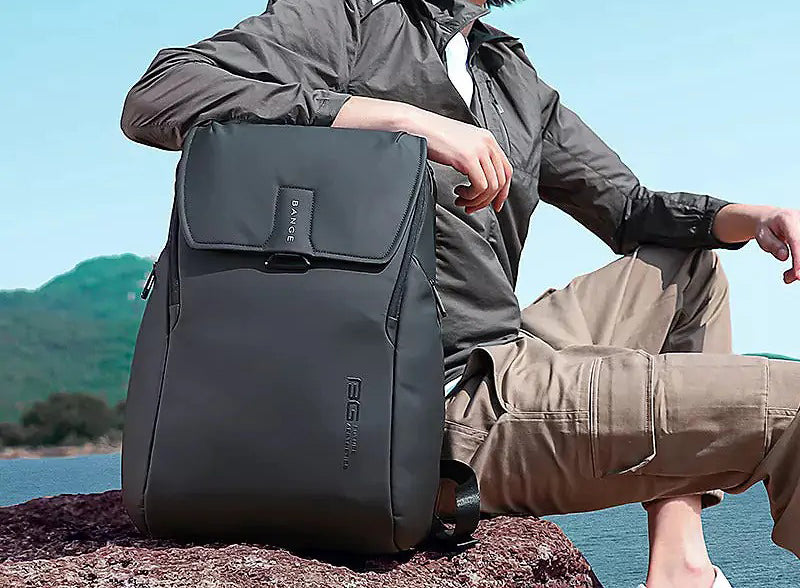 The Hoot™ Pro Backpack 25L