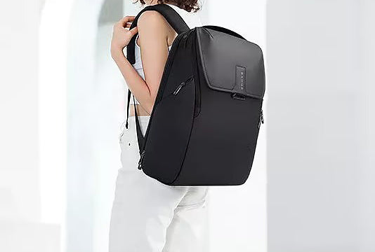 The Hoot™ Pro Backpack 25L