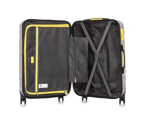 Swiss Digital® Crosslite Medium 24" suitcase