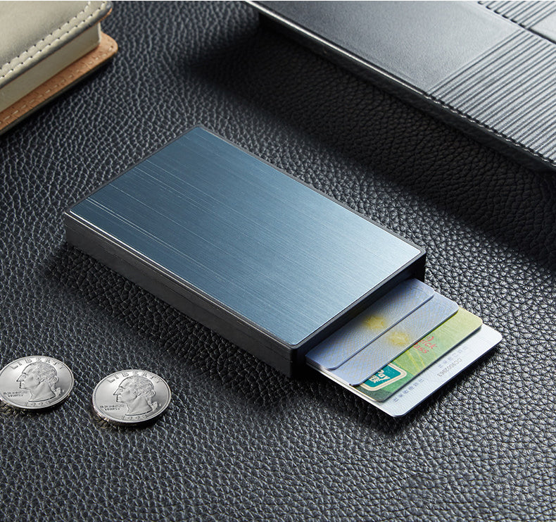 The Qyros™ Platinum Wallet by Camel Mountain – 0.09L, Slim RFID-Blocking Card Holder