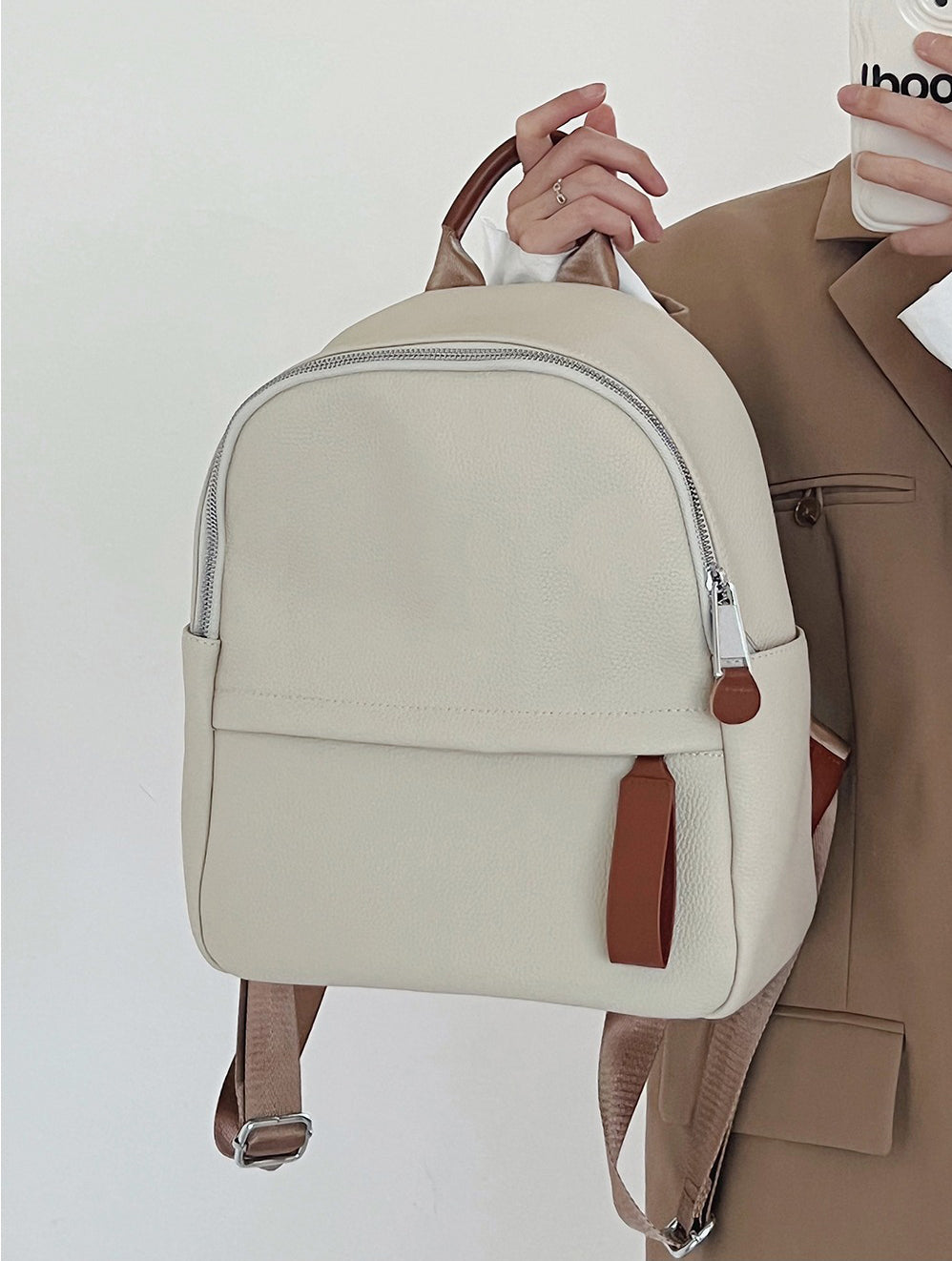 The ActionFlex™ Platinum Backpack