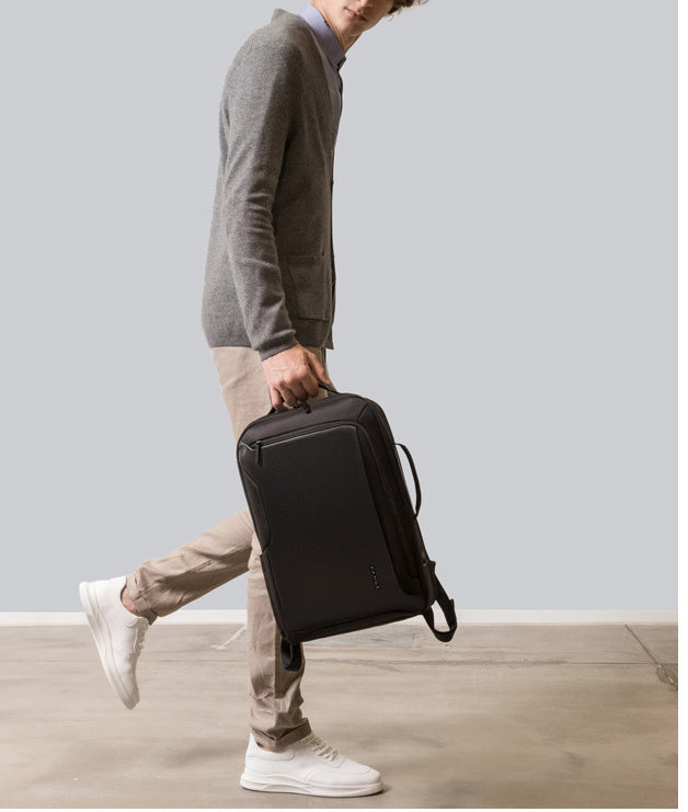 The AeroSync™ Evolve Backpack