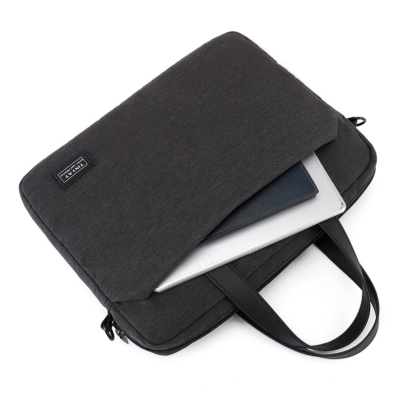 The Airstream™ Exclusive Bag