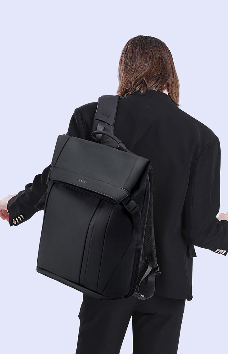 The AquaView™ Edge Backpack