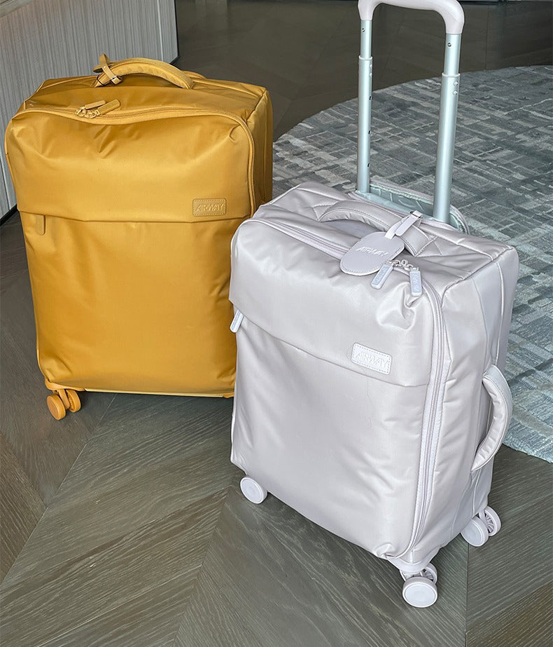 The Breakneck™ Edge Suitcase