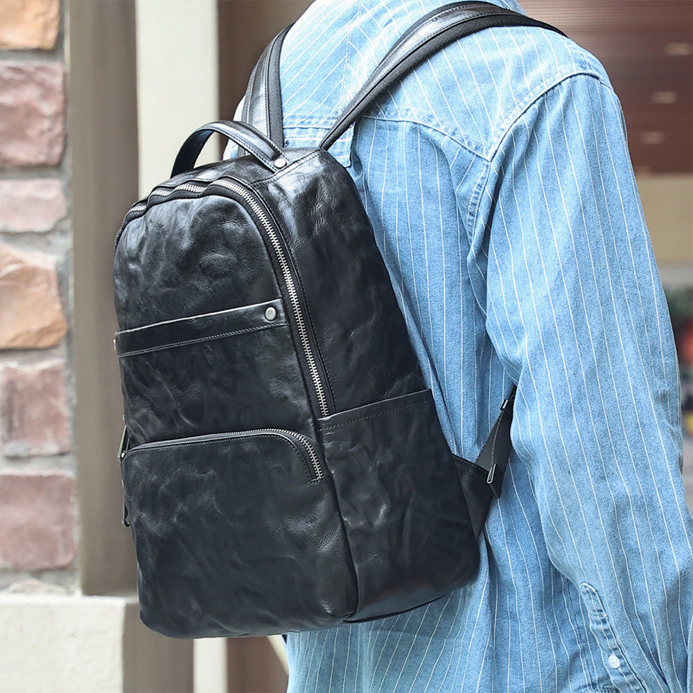 The ExplorePivot™ Evolve Backpack