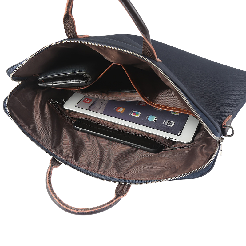 The Quantumizr™ Exclusive Bag