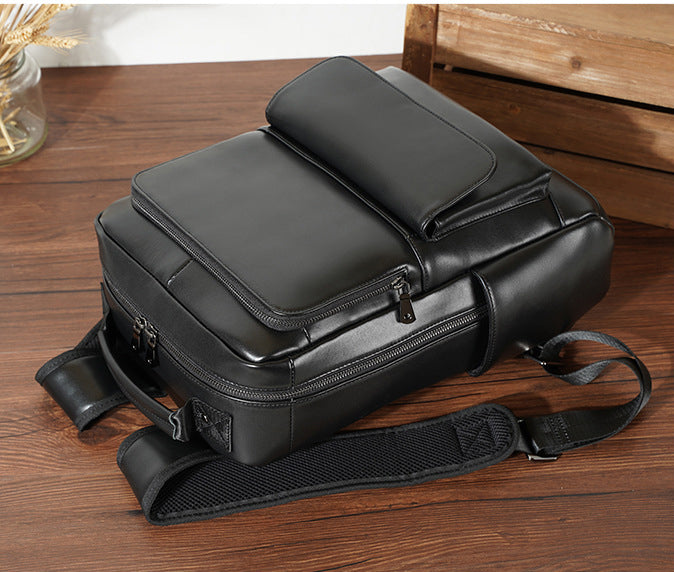 The RoamQuest™ Prime Backpack