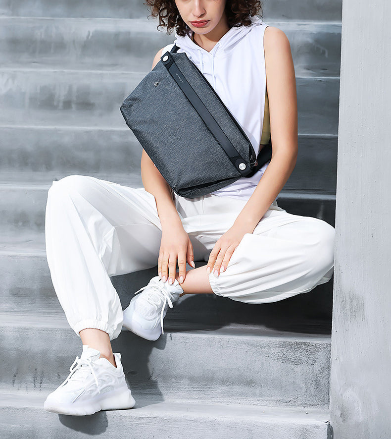 The SeeCityscape™ Evolve Bag
