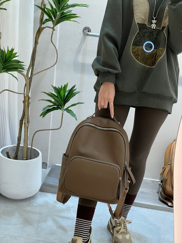The SwiftFlow™ Elite Backpack