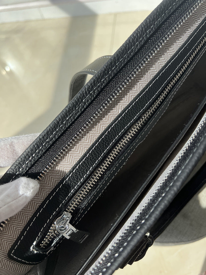 The TechRover™ Fusion Bag
