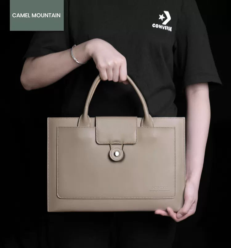 The UrbanPulse™ Max Bag