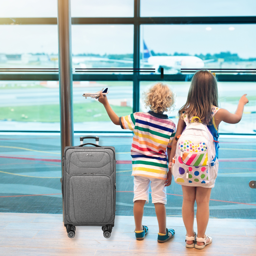 Americano 29" – A Reliable Suitcase for Long Journeys