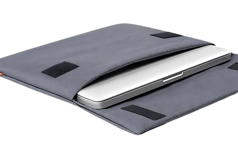 The Celtic™ Laptop Sleeve Case by Camel Mountain – 1.96L / 2.73L, Fits 13" to 15.4" Laptops