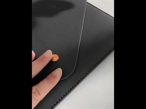 The Mauve™ Pro Laptop Sleeve by Camel Mountain – 0.41L & 0.49L, Fits 14" & 16" Laptops