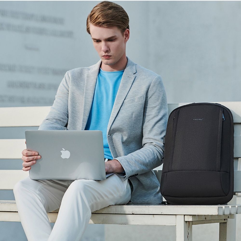Bellodgia Backpack 24L for 15.6 " laptop
