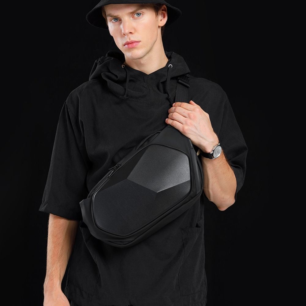 BlackFlirtCrossbodyBag9.7Notepadformen