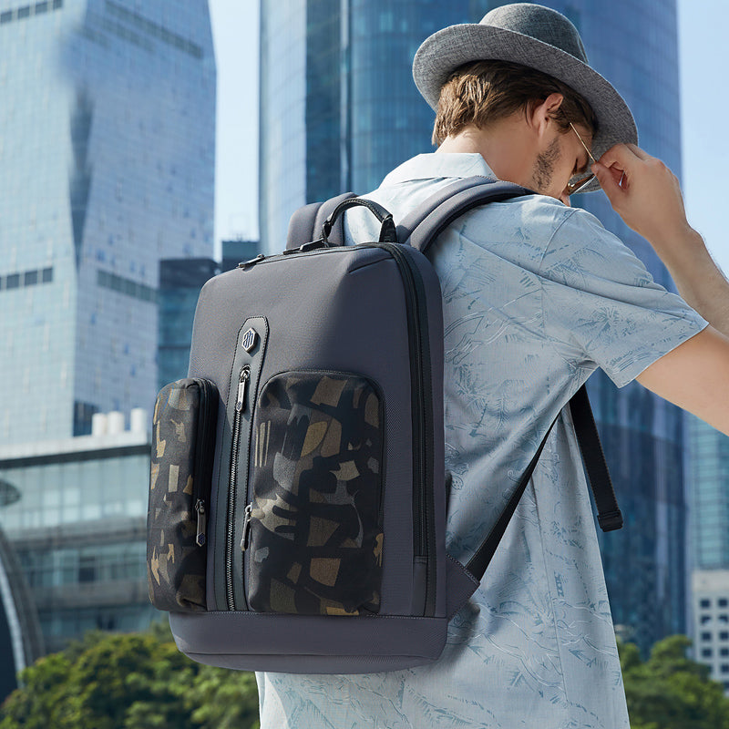 Henry-BackPacks-School Travel Bussiness