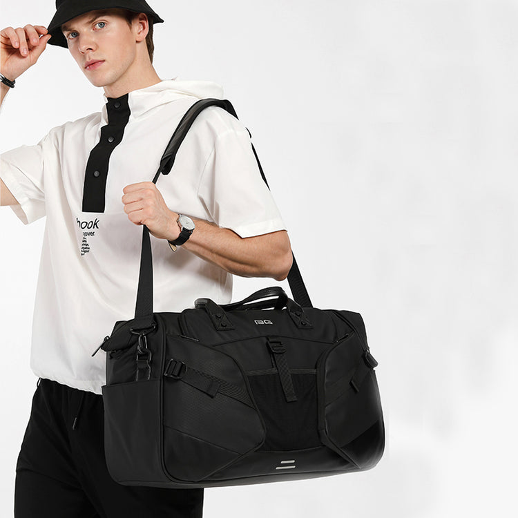 Knuckles-bag-travel