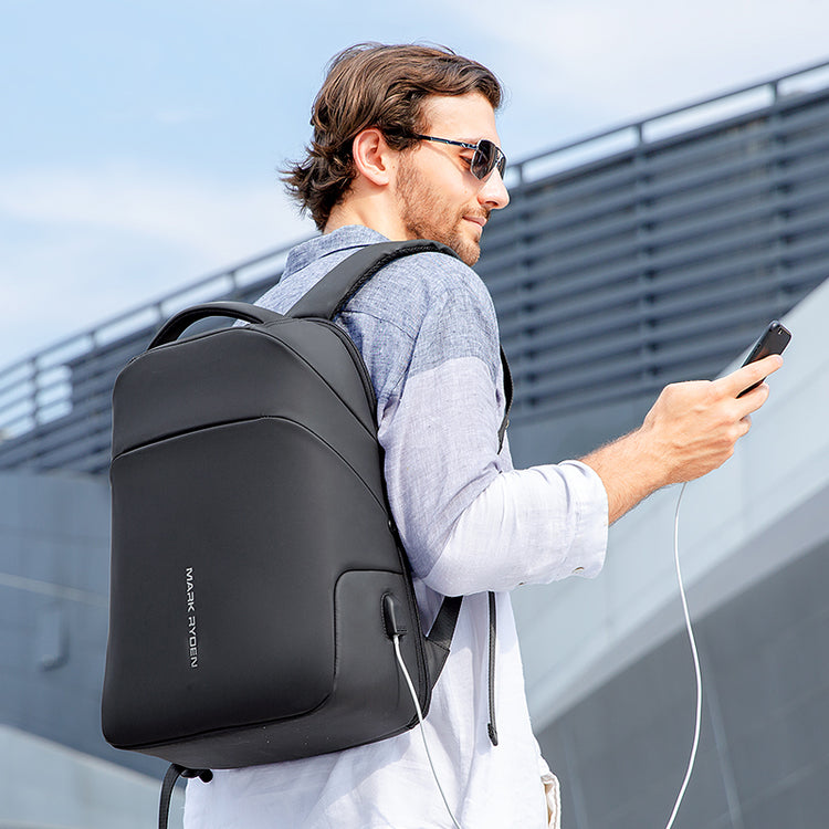 Lion -Backpack-Business-Travel-Rain court