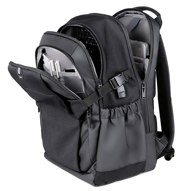 The Urbanism Deluxe Laptop Pack