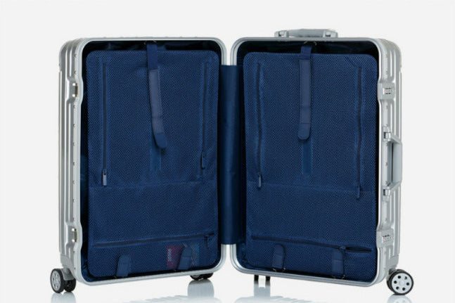 Optional Hard Suitcase* Camel Mountain® Destination