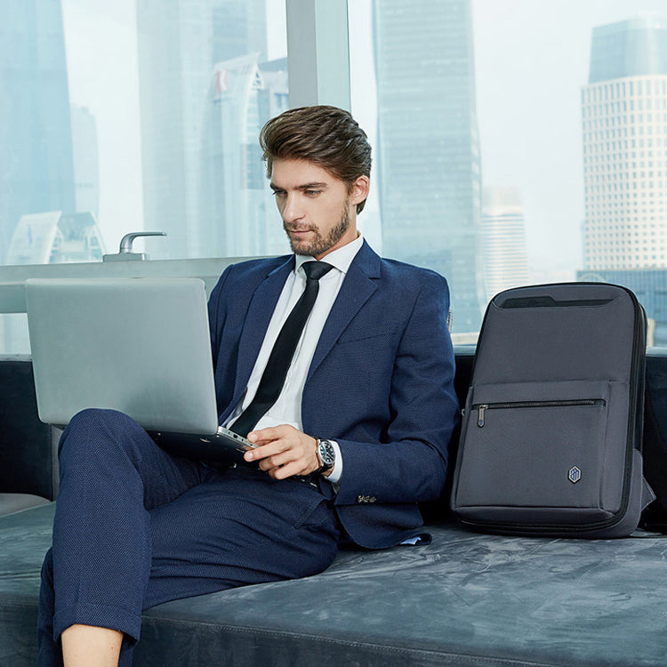 Parquet-backpack-Business-Travel