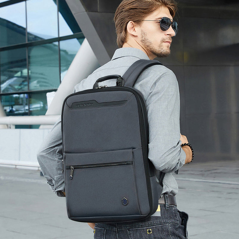 Parquet-backpack-Business-Travel