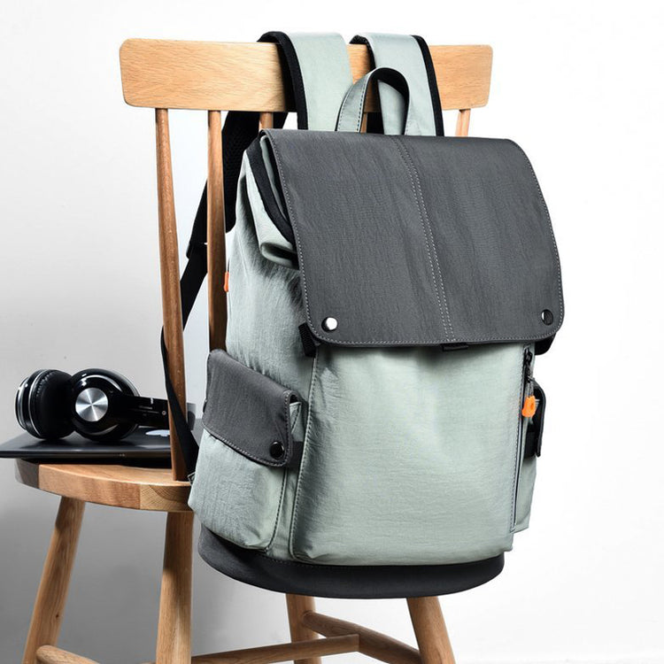 Quantum-Backpack-Fashion-Business