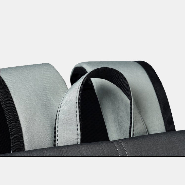 Quantum-Backpack-Fashion-Business