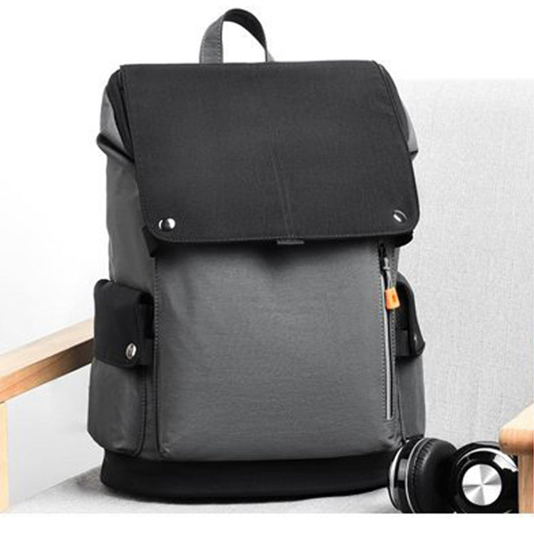 Quantum-Backpack-Fashion-Business