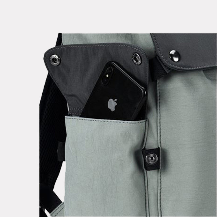 Quantum-Backpack-Fashion-Business