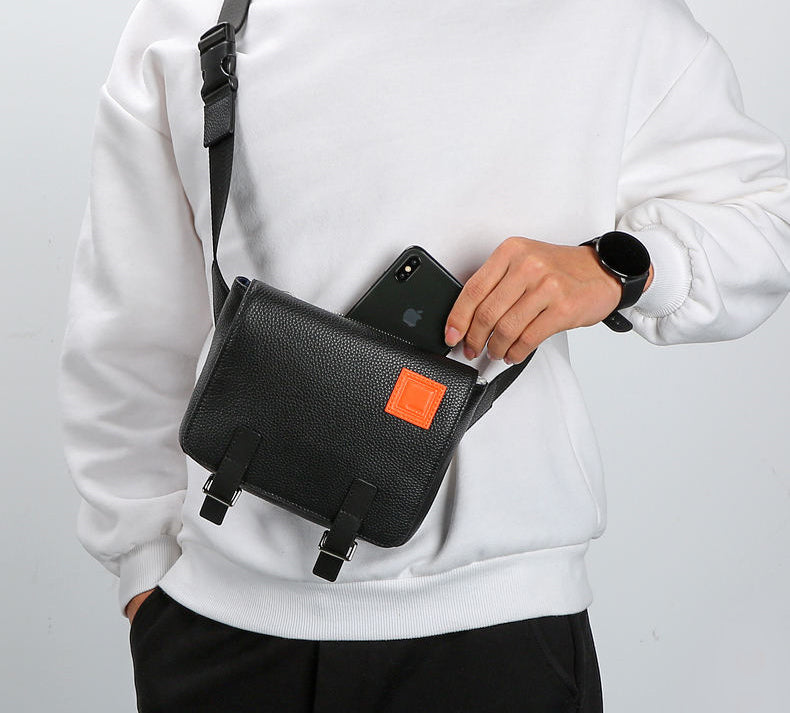 The Arnold Messenger Bag