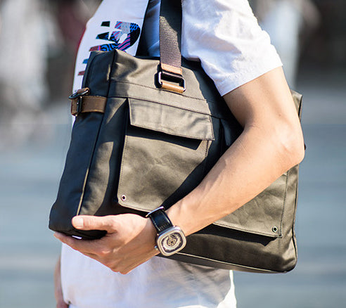 The Axiom Laptop Daily Business Bag