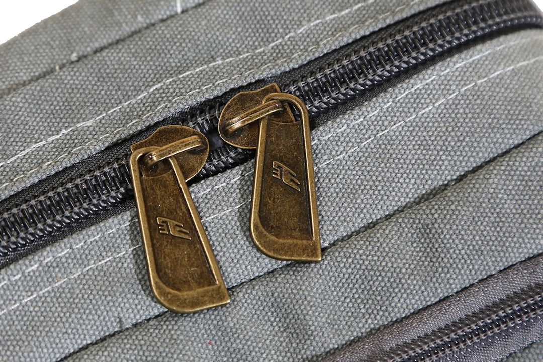 The CHAMPION™ VXR Side Bag