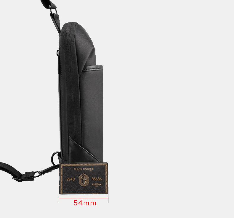 The Diagonal™ Pro Bag