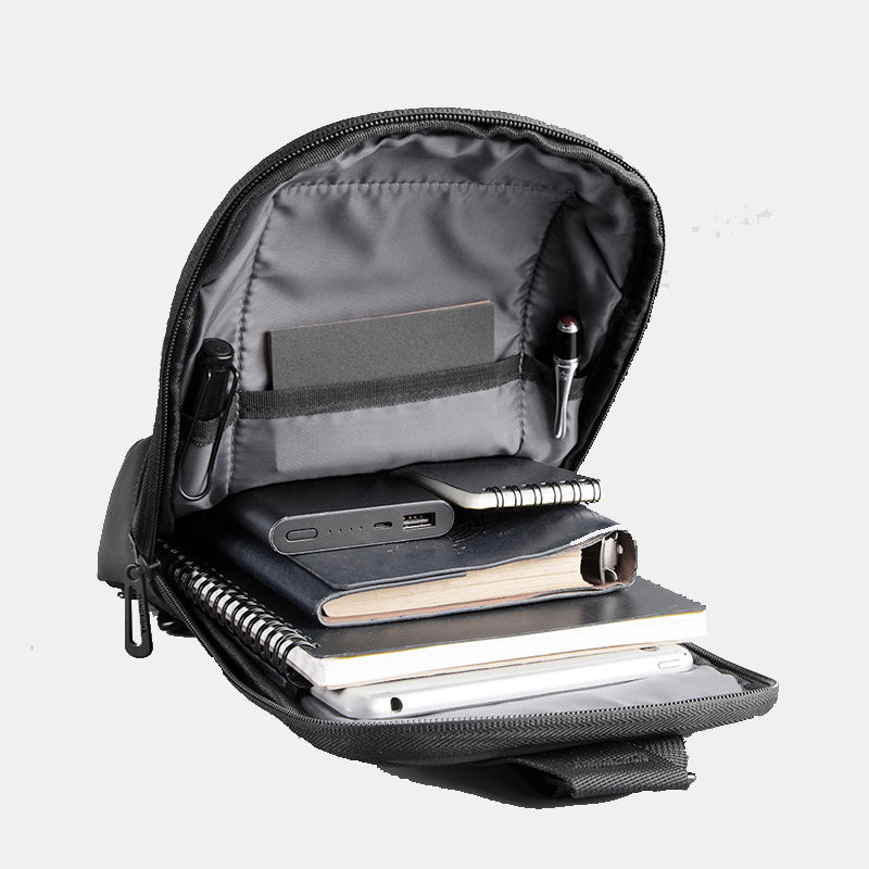 The Diagonal™ Pro Bag
