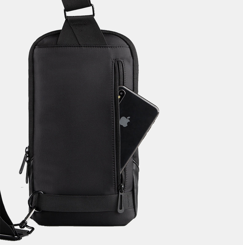 The Diagonal™ Pro Bag