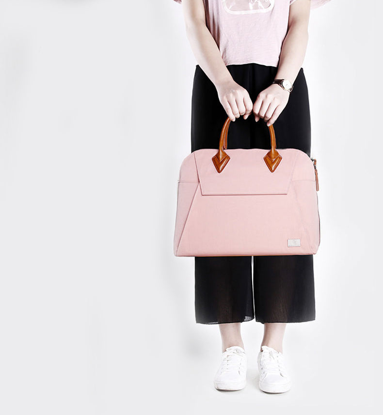 The Explore impeccable Laptop Bag