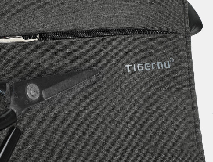 The Fergus Medium Smart Side Bag Men