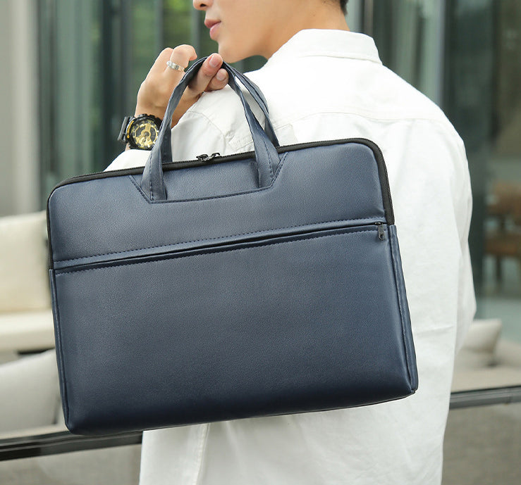 The Jagger™ Pro Bag