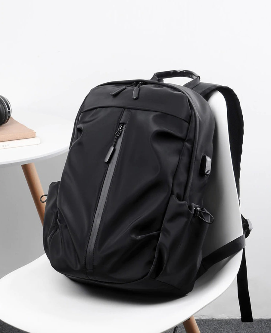 The Junkies™ Pro Backpack