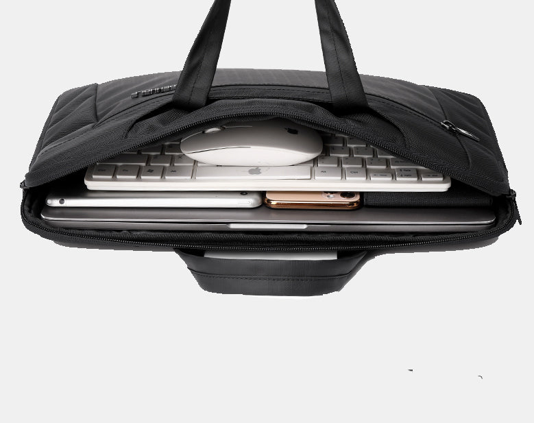 The Major Smart Laptop Case