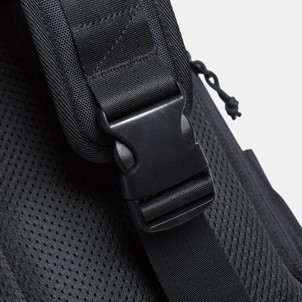 The Pandora XLR Pro Sling Bag