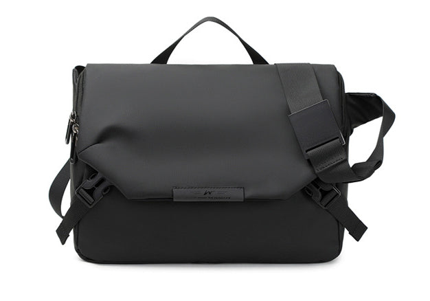 The Perry™ Pro Bag