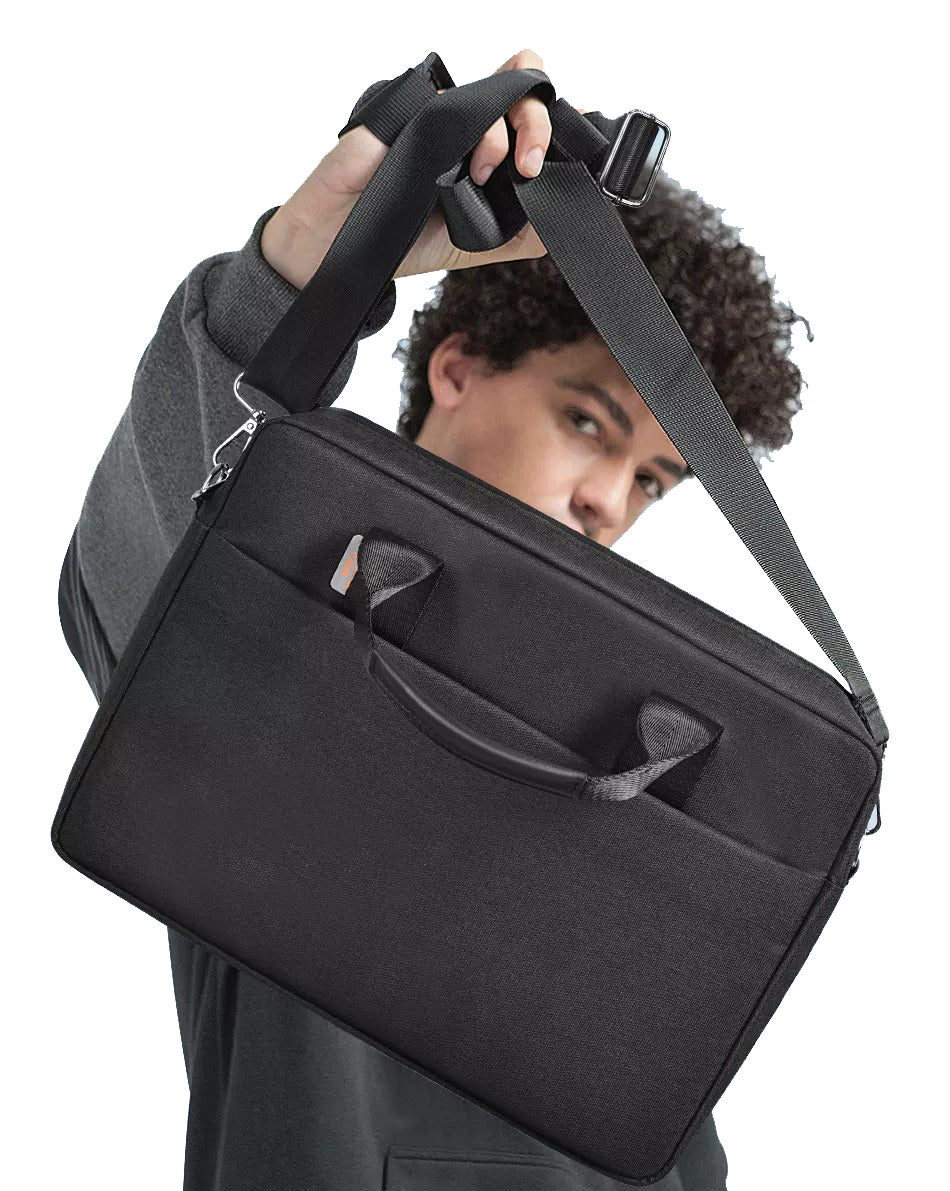 The Reel™ Pro Bag