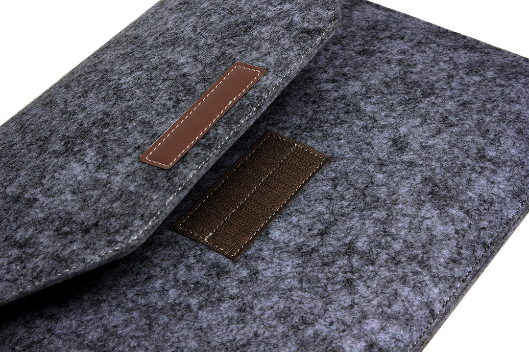 The SPLASH™ Pro Laptop Case