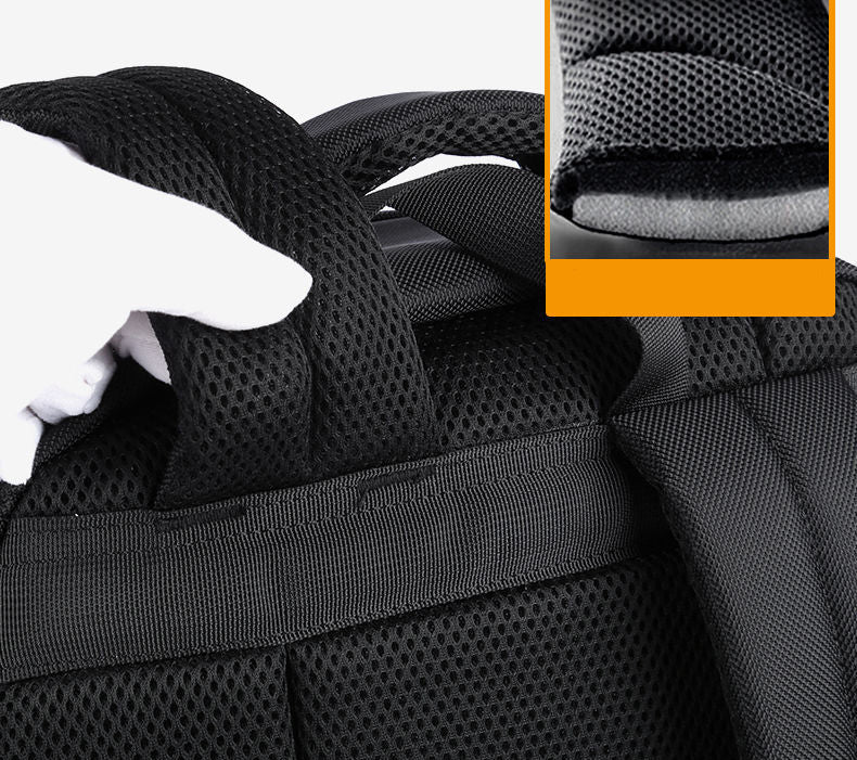 The Silverback™ Pro Backpack
