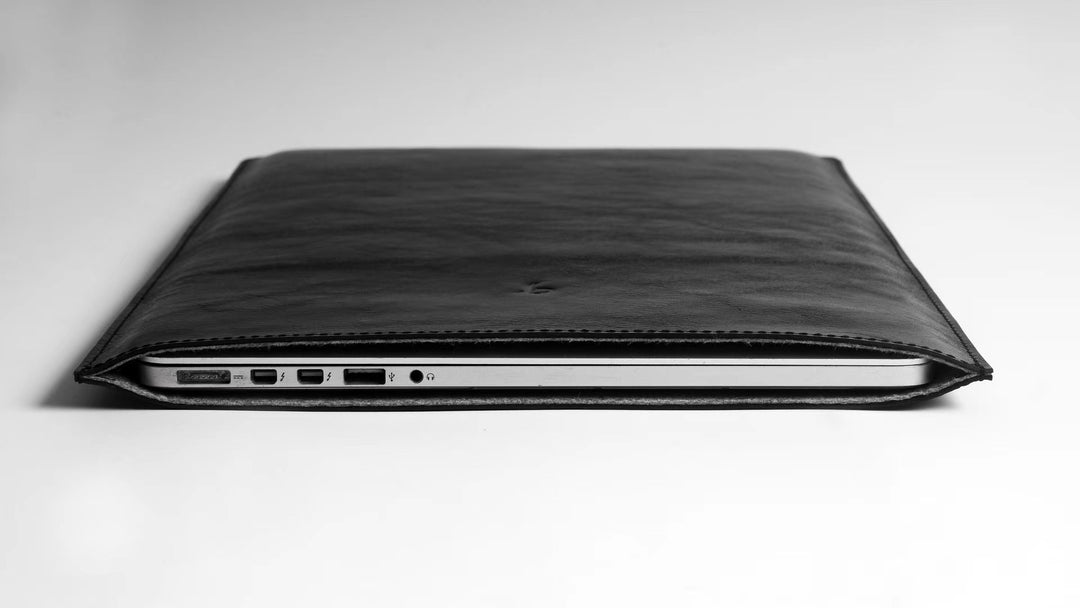 The Straight™ Laptop Bag