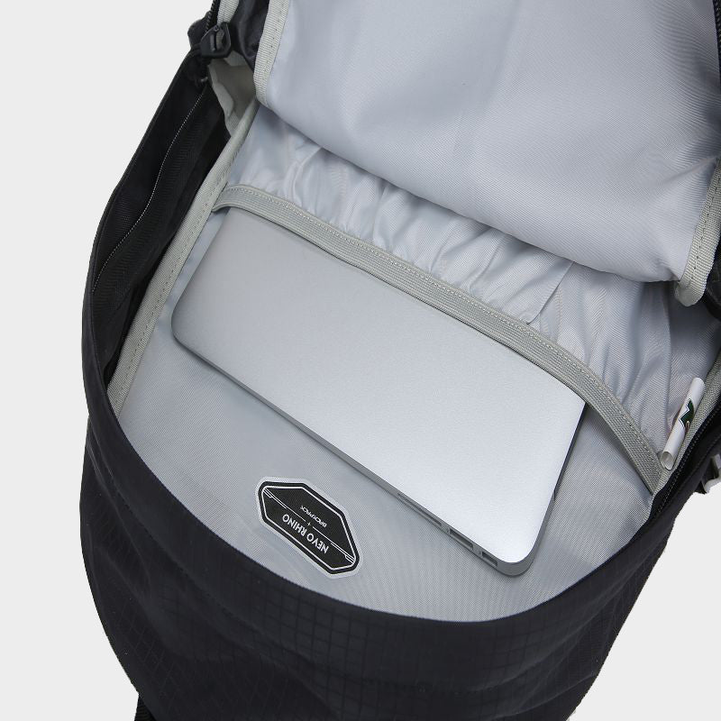 The Wild RHINO 30L Day Backpack